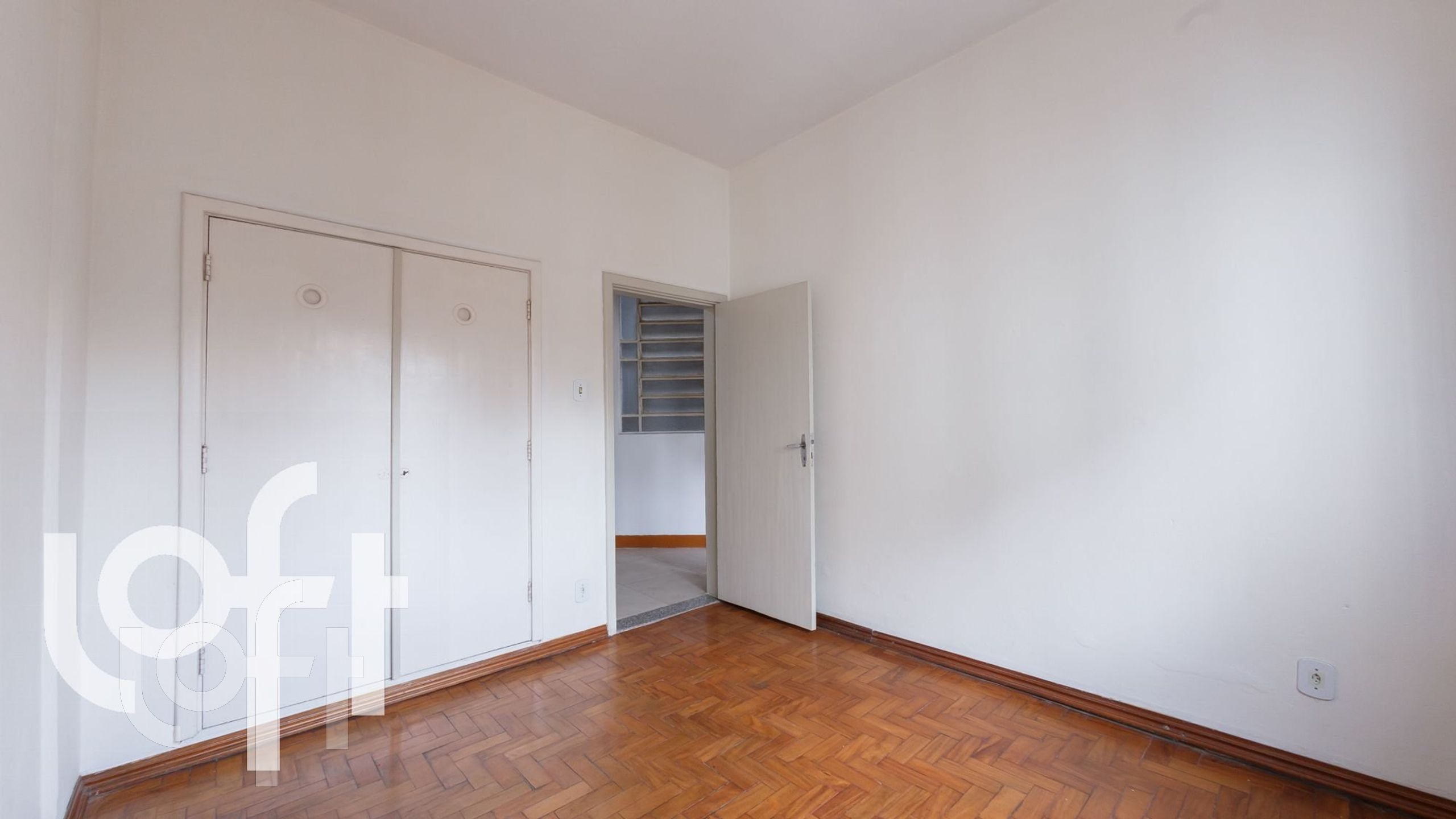 Apartamento à venda com 2 quartos, 73m² - Foto 2