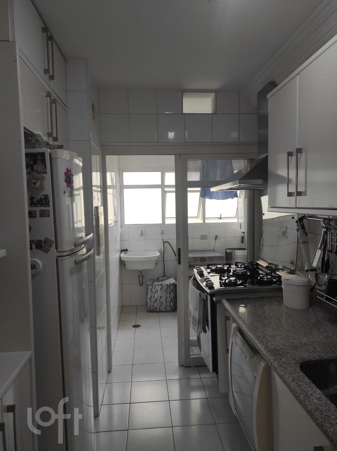 Apartamento à venda com 3 quartos, 107m² - Foto 9