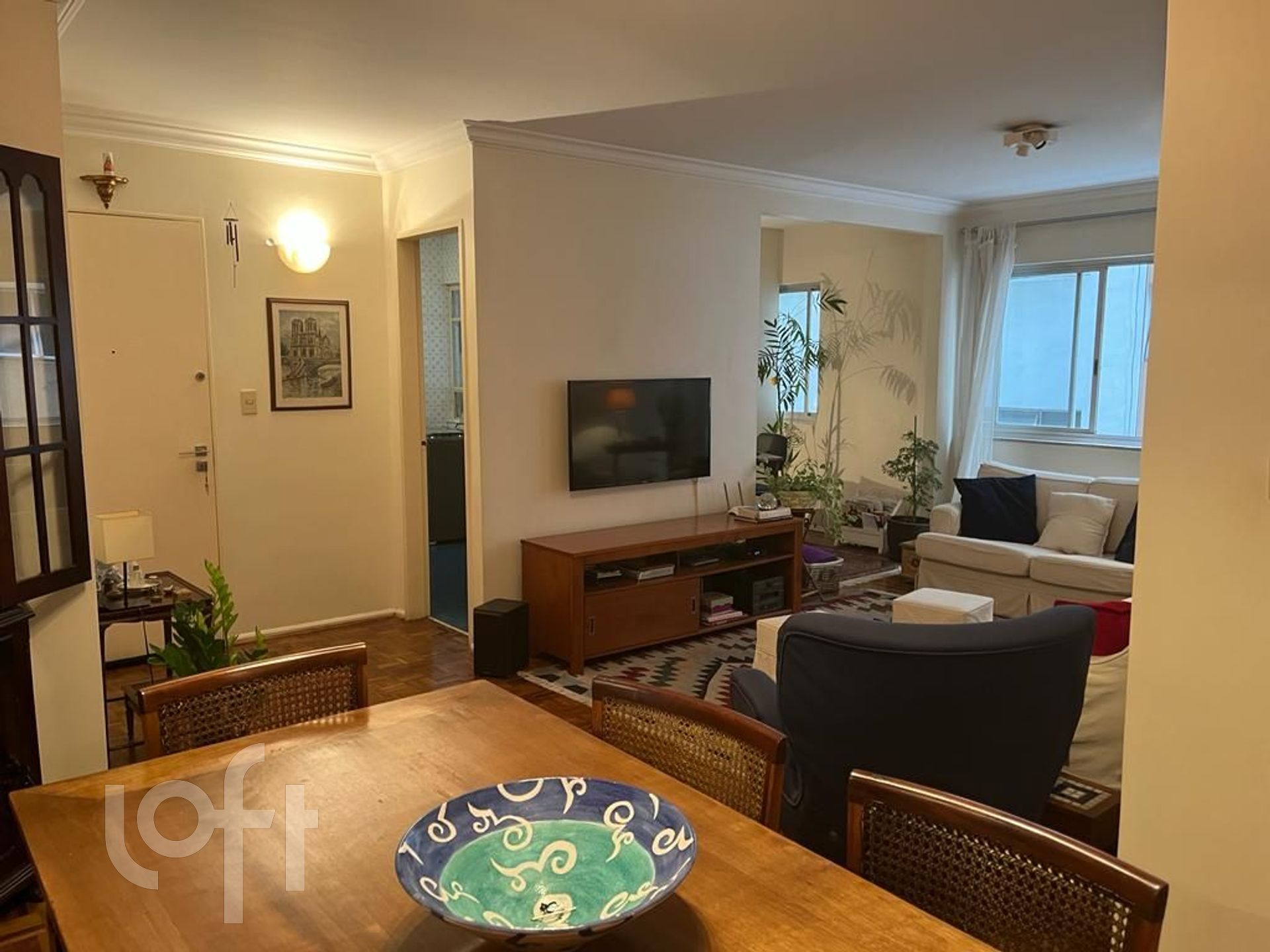 Apartamento à venda com 3 quartos, 108m² - Foto 2