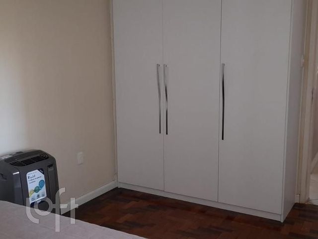 Apartamento com 63m², 2 dormitórios, Menino Deus em Porto Alegre