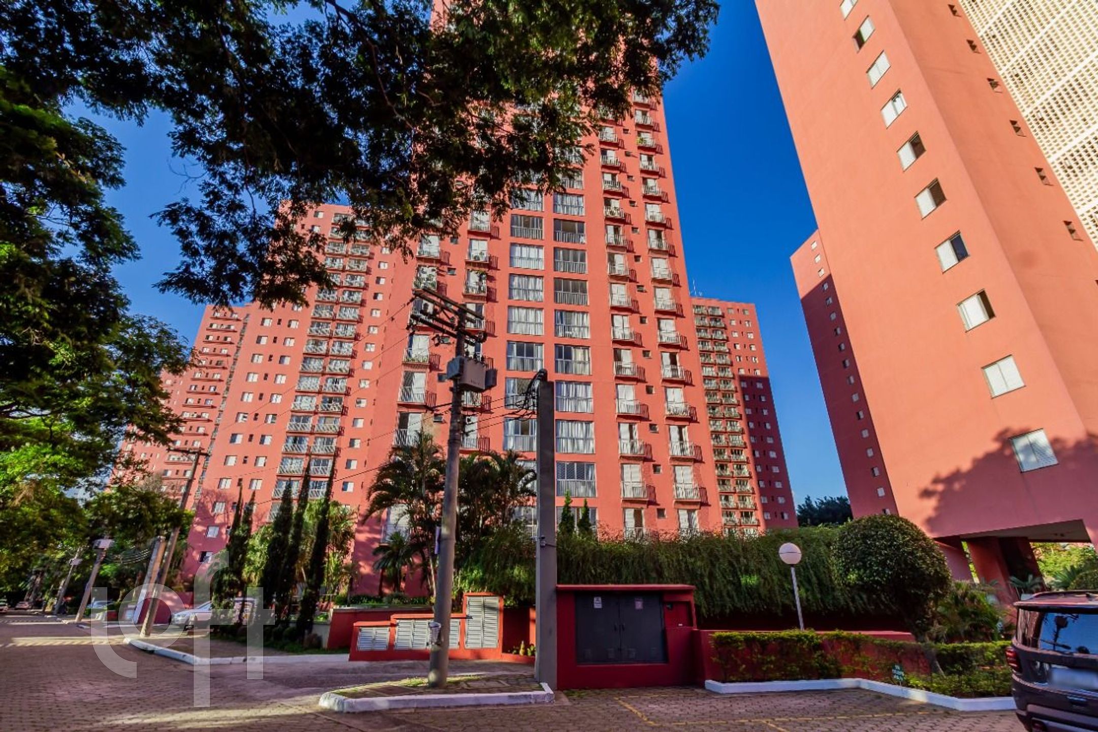 Imagem da propriedade PU1lursh5 60