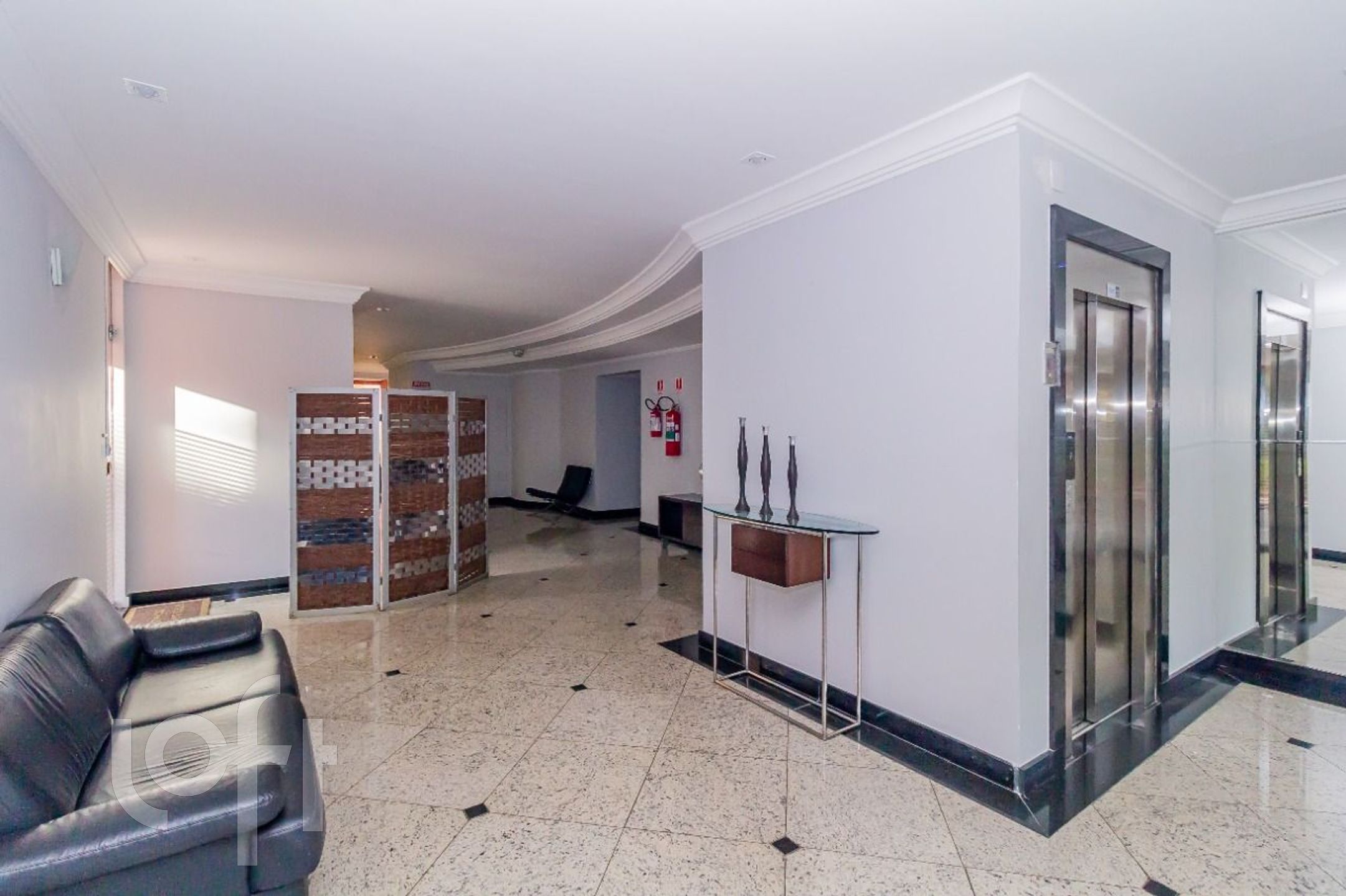 Imagem da propriedade PU1lursh5 44
