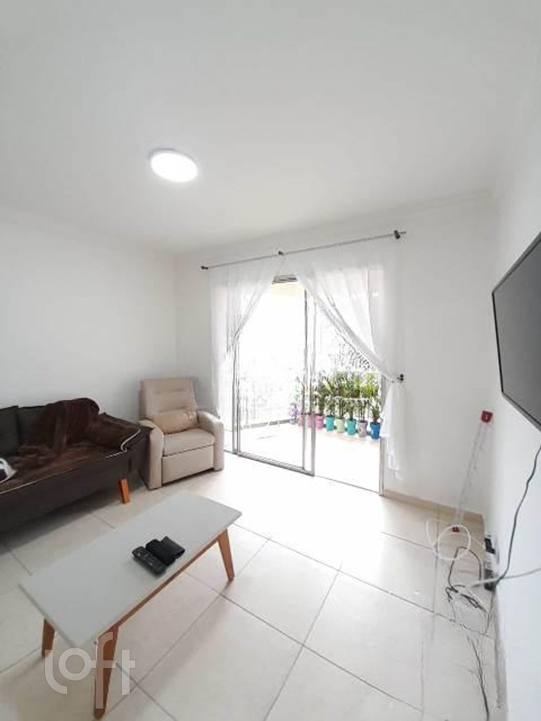 Apartamento à venda com 2 quartos, 90m² - Foto 1