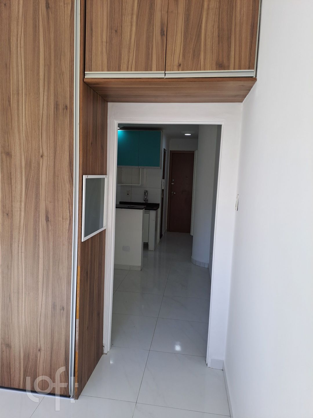 Apartamento à venda com 1 quarto, 32m² - Foto 3