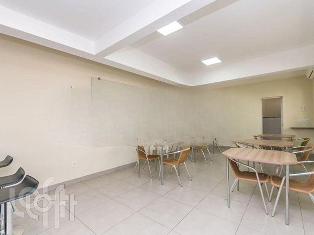 Apartamento com 76m², 2 dormitórios, 1 vaga, Bom Fim em Porto Alegre