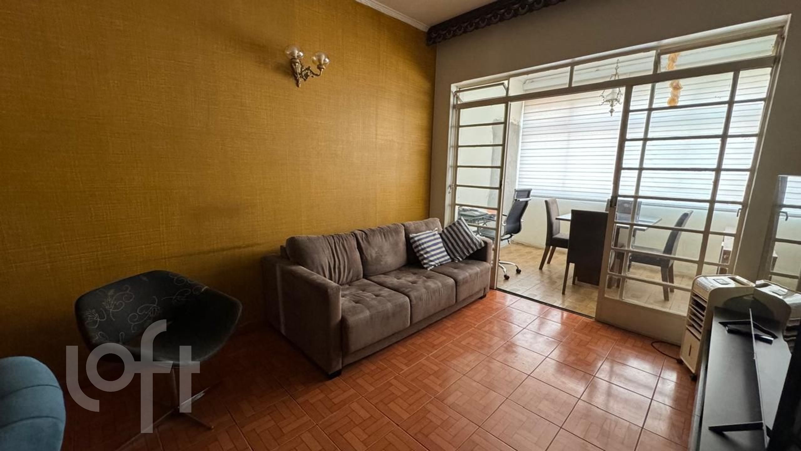 Apartamento à venda com 2 quartos, 117m² - Foto 1