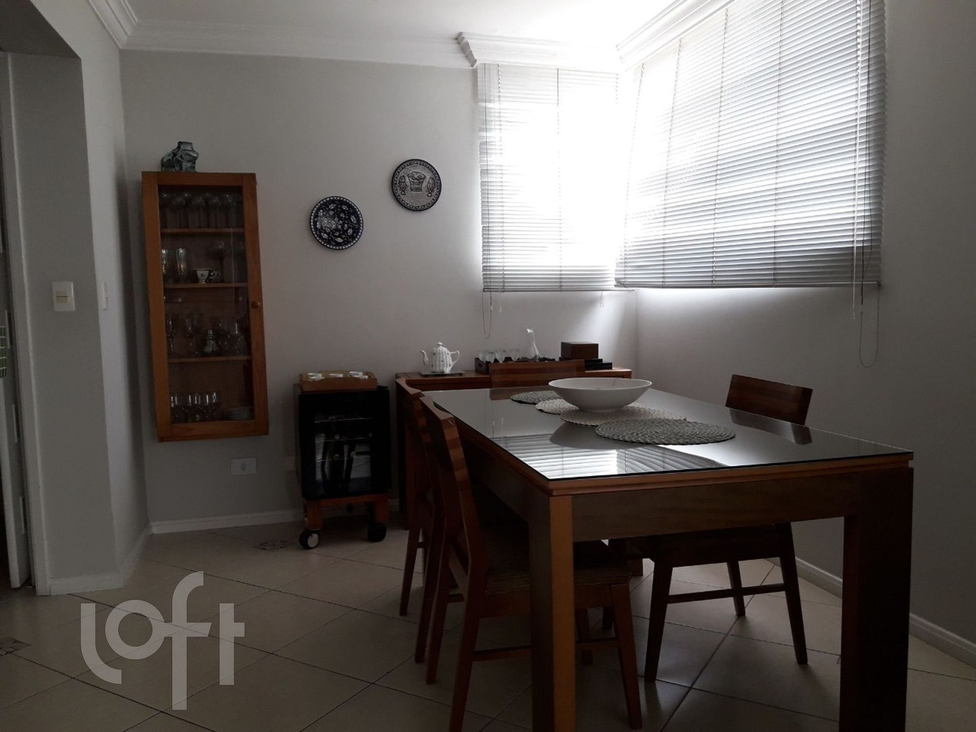 Apartamento à venda com 3 quartos, 189m² - Foto 8