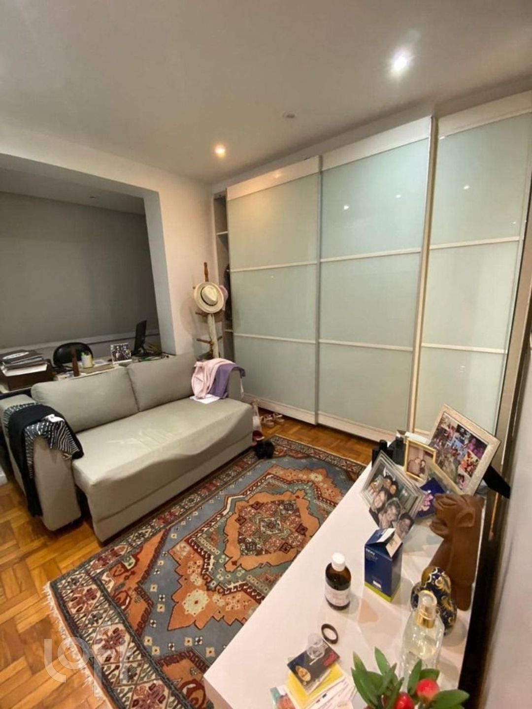 Apartamento à venda com 3 quartos, 147m² - Foto 9