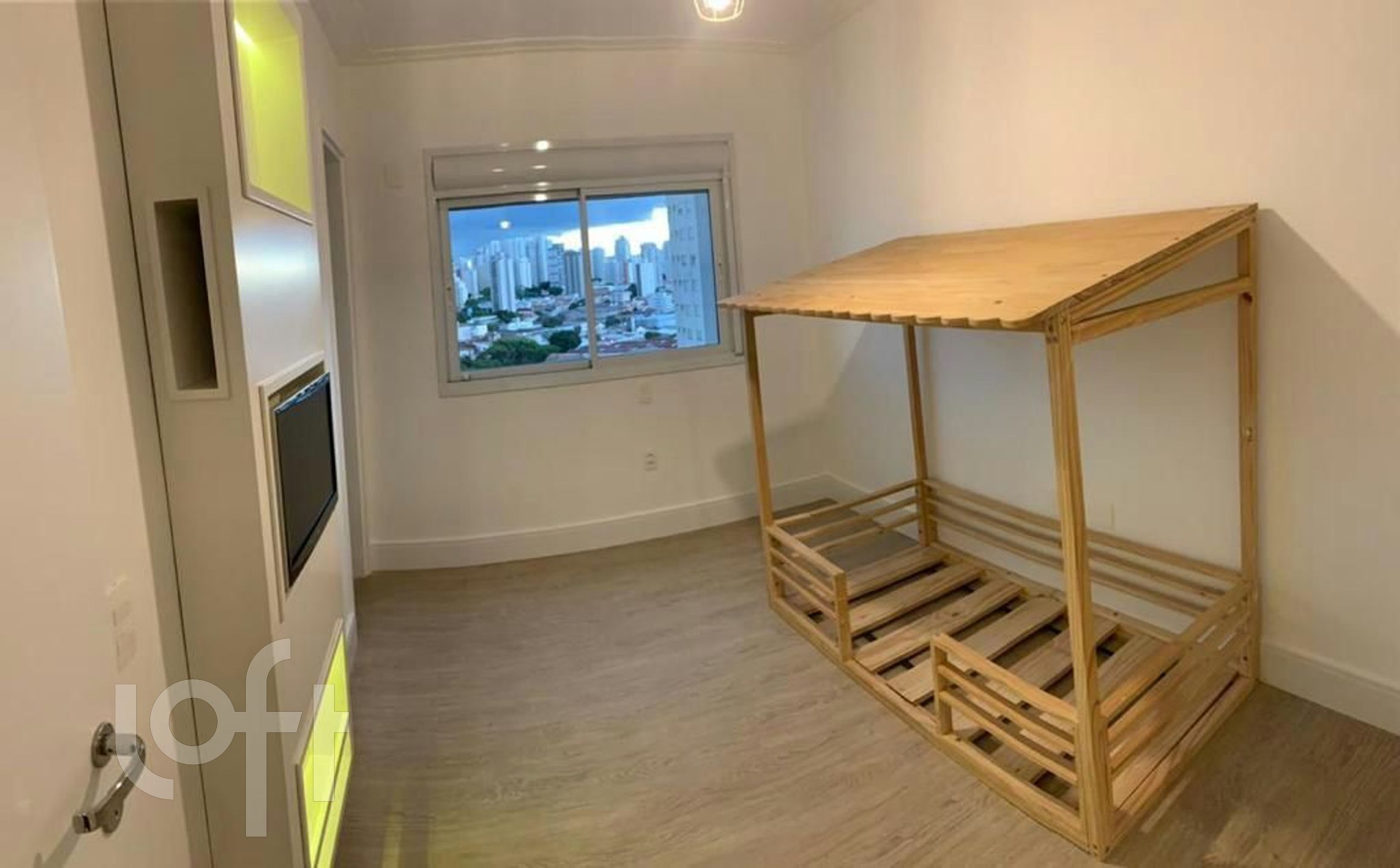 Apartamento à venda com 4 quartos, 202m² - Foto 14