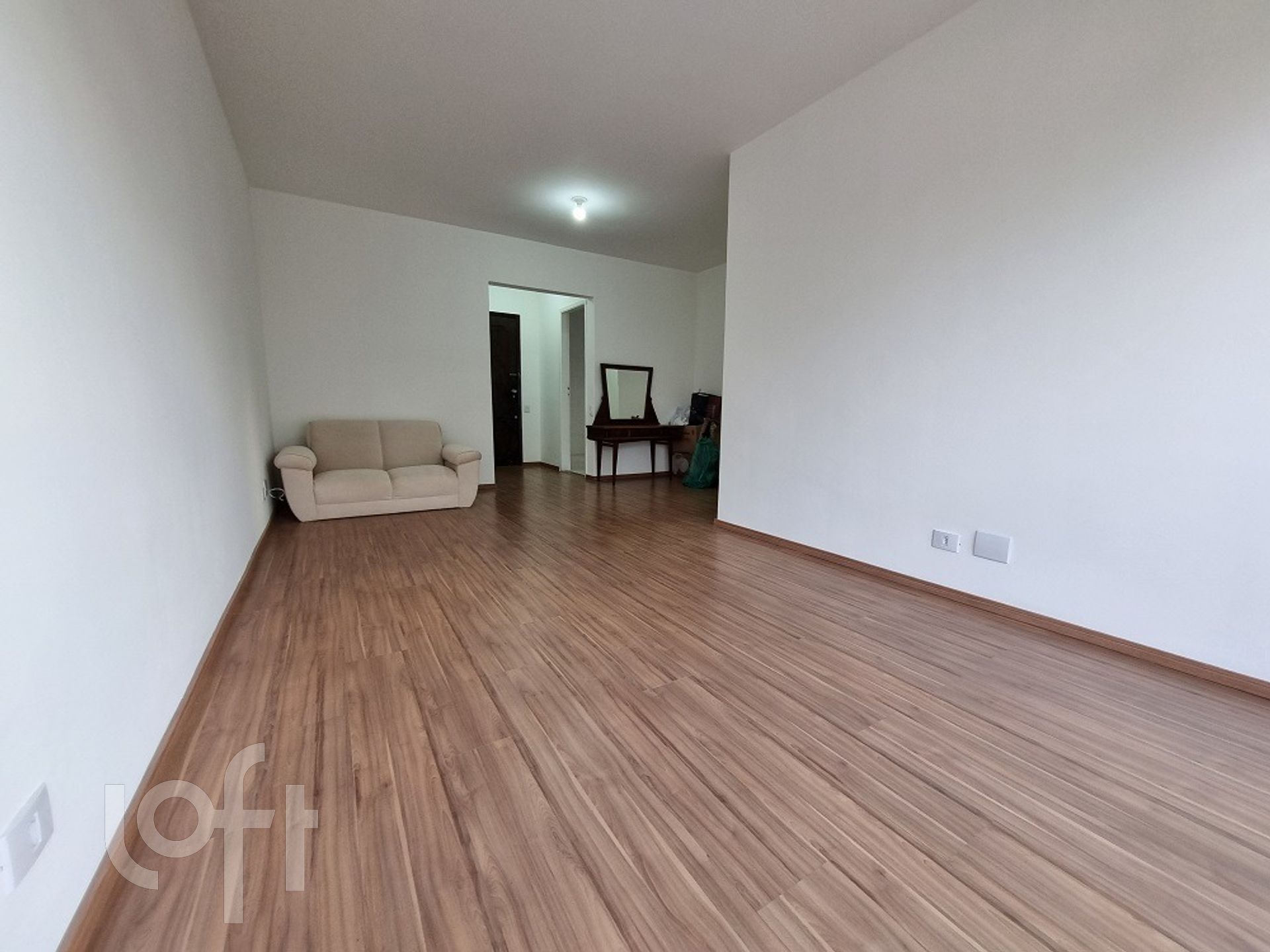 Apartamento à venda com 3 quartos, 100m² - Foto 2