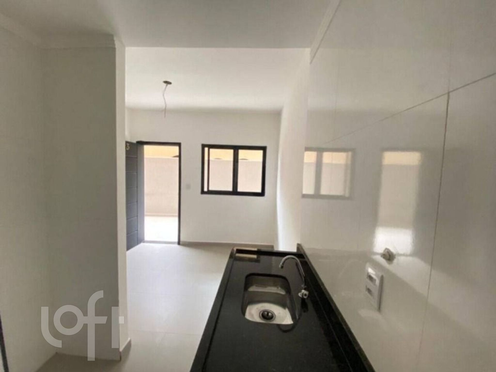 Apartamento à venda com 2 quartos, 34m² - Foto 9