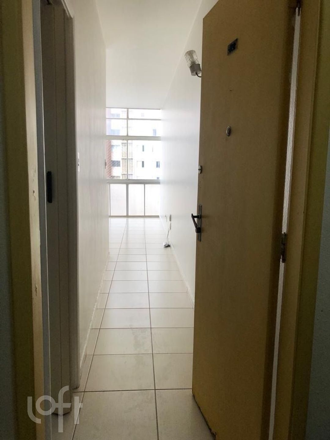 Apartamento à venda com 1 quarto, 31m² - Foto 3