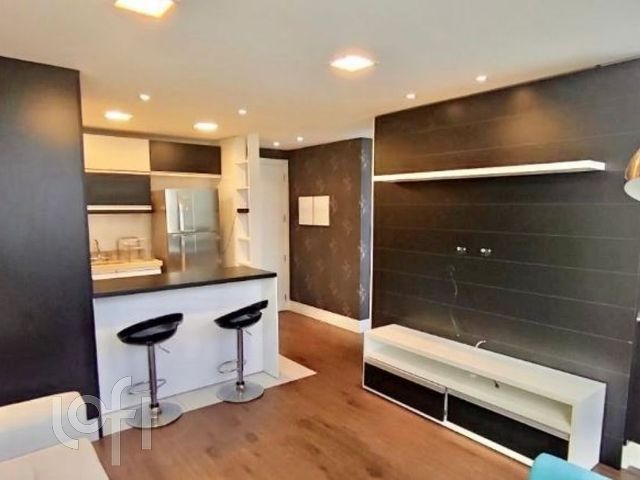 Apartamento com 39m², 1 dormitório, 1 vaga, Rio Branco em Porto Alegre