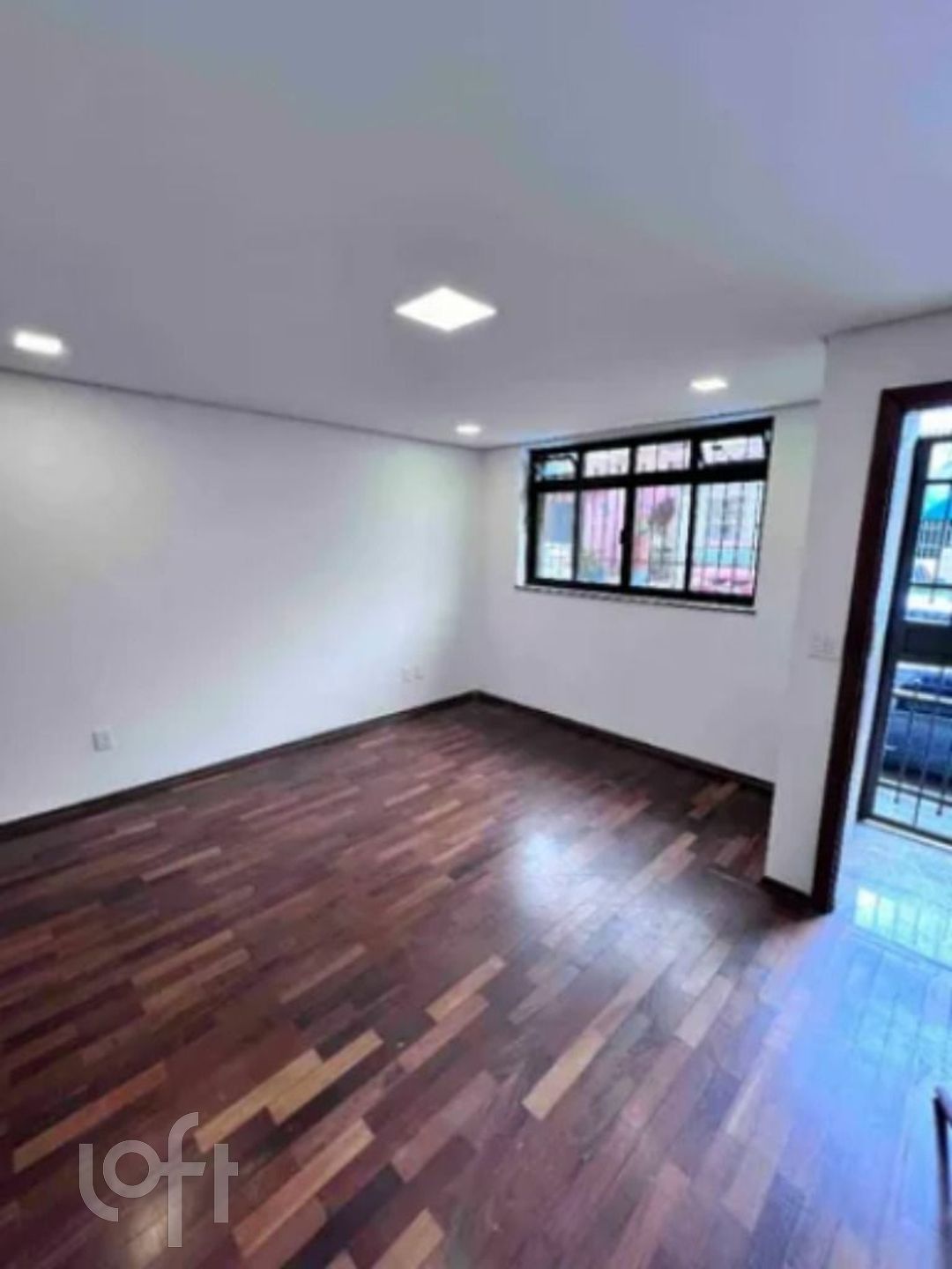 Casa à venda com 3 quartos, 140m² - Foto 3