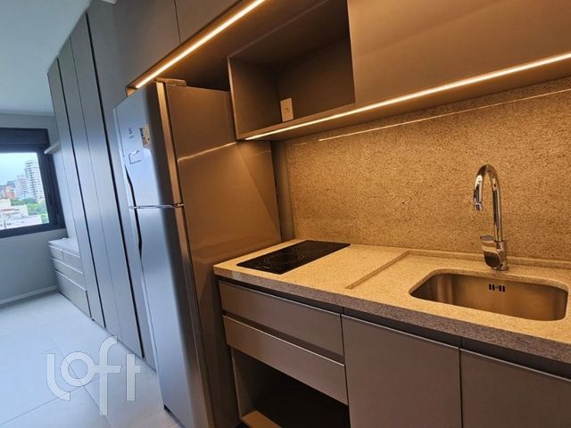 Apartamento com 24m², 1 dormitório, Rio Branco em Porto Alegre