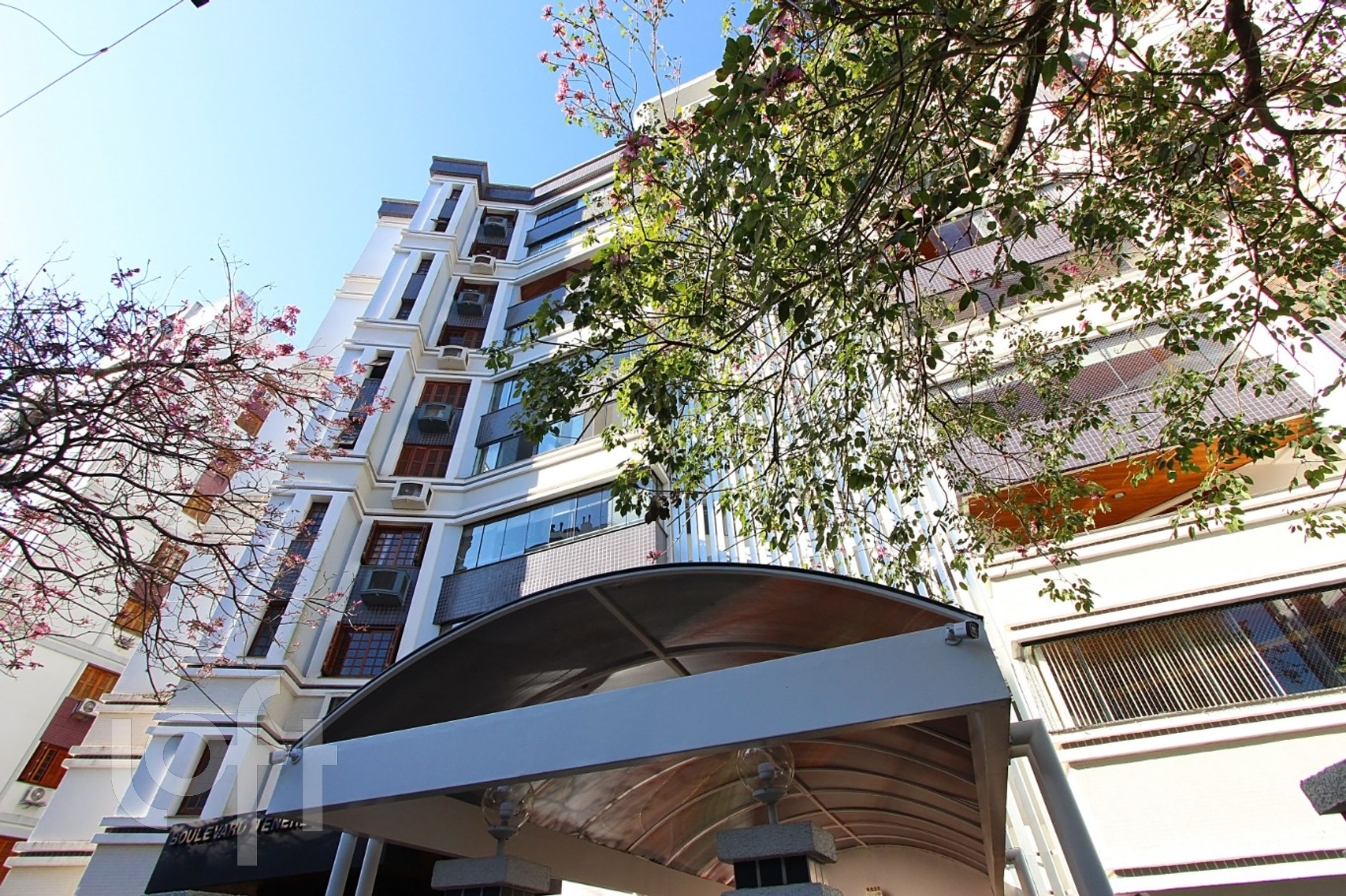 Apartamento com 159m², 4 dormitórios, 4 suítes, 2 vagas, Boa Vista em Porto Alegre