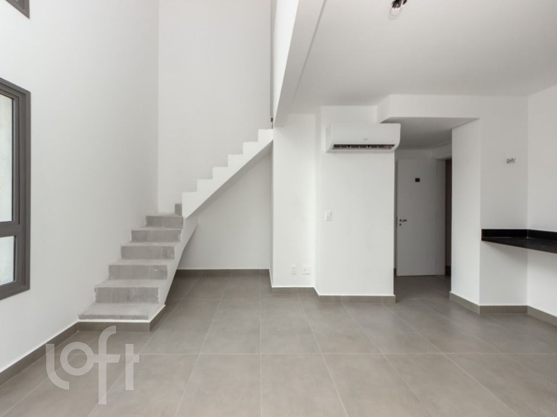 Apartamento à venda com 1 quarto, 61m² - Foto 5