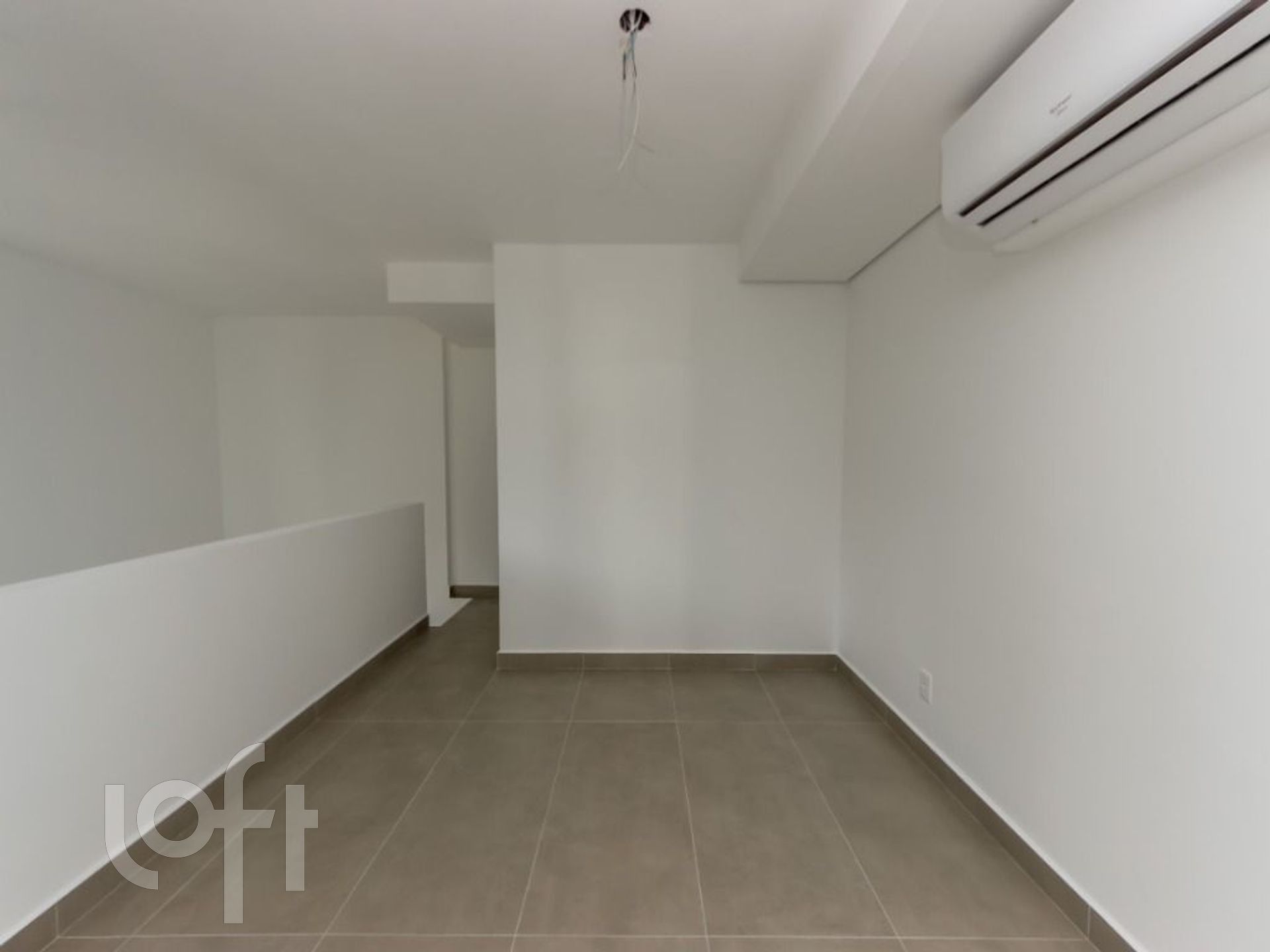 Apartamento à venda com 1 quarto, 61m² - Foto 19