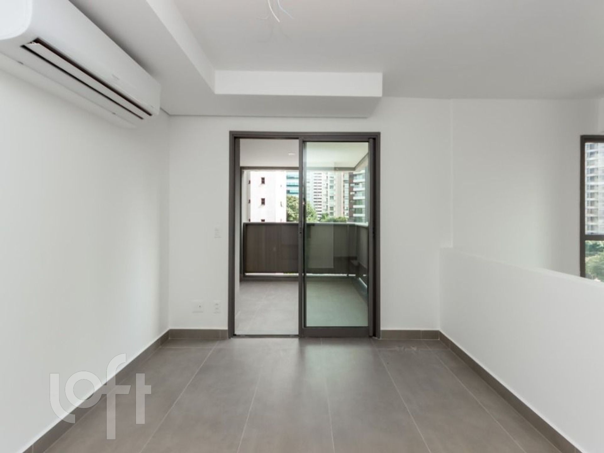 Apartamento à venda com 1 quarto, 61m² - Foto 27