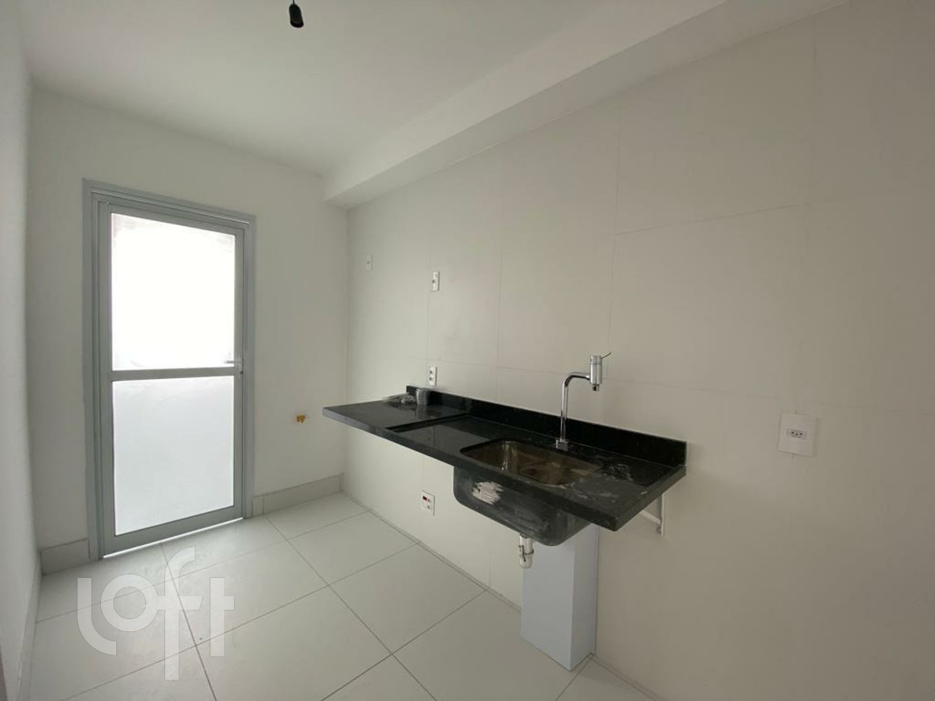 Apartamento à venda com 3 quartos, 84m² - Foto 11