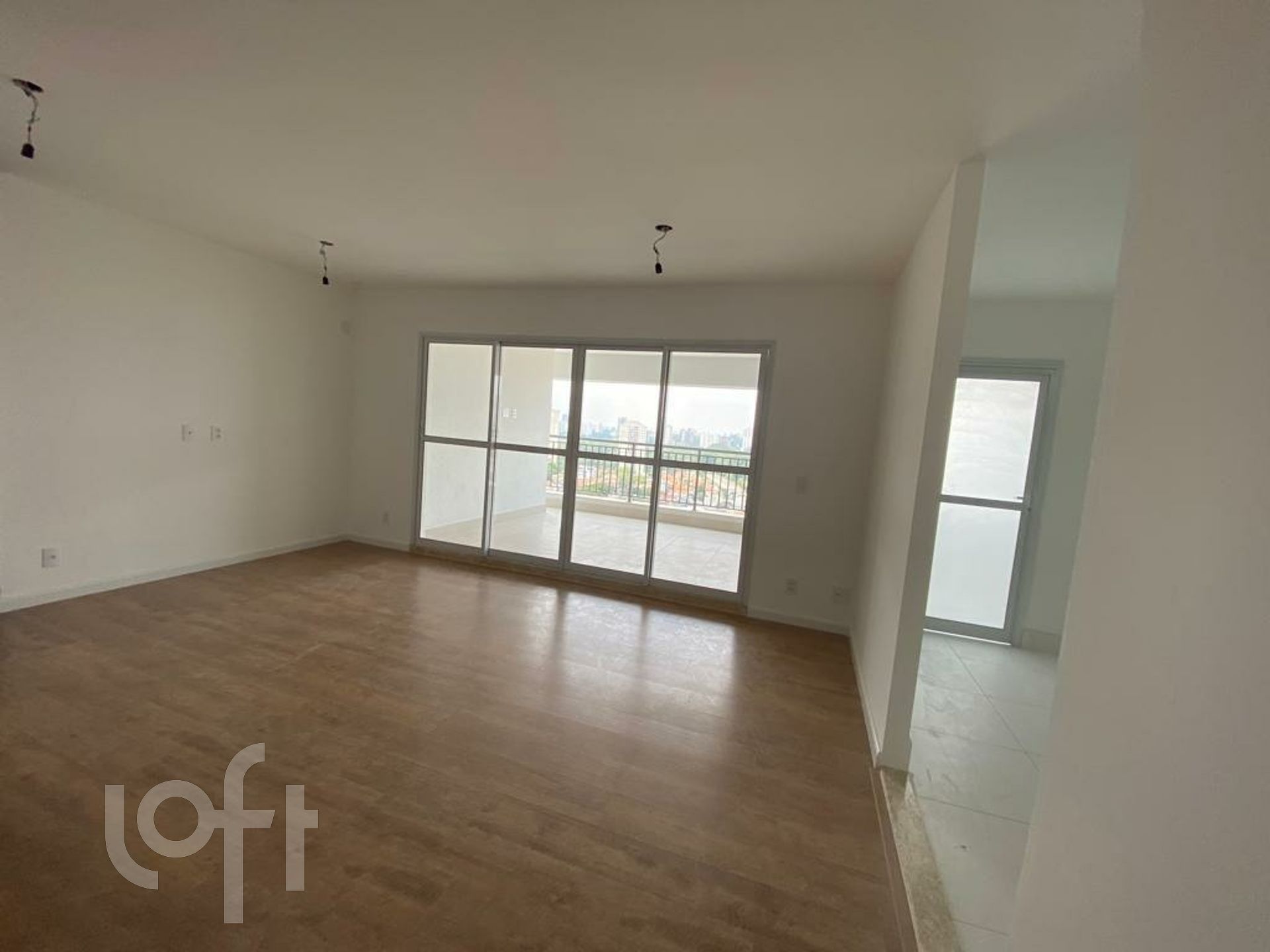 Apartamento à venda com 3 quartos, 84m² - Foto 1