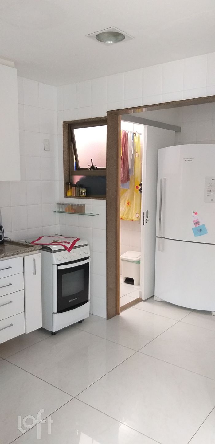 Apartamento à venda com 4 quartos, 182m² - Foto 14