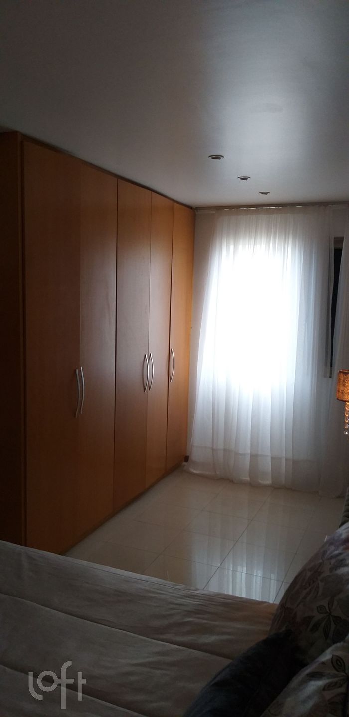 Apartamento à venda com 4 quartos, 182m² - Foto 22