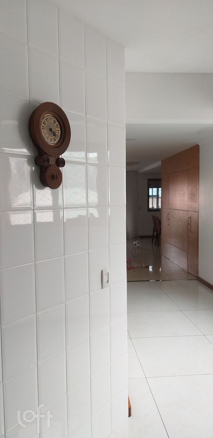 Apartamento à venda com 4 quartos, 182m² - Foto 16