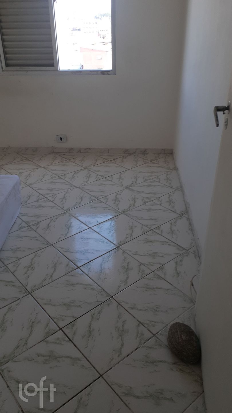 Apartamento à venda com 2 quartos, 68m² - Foto 3