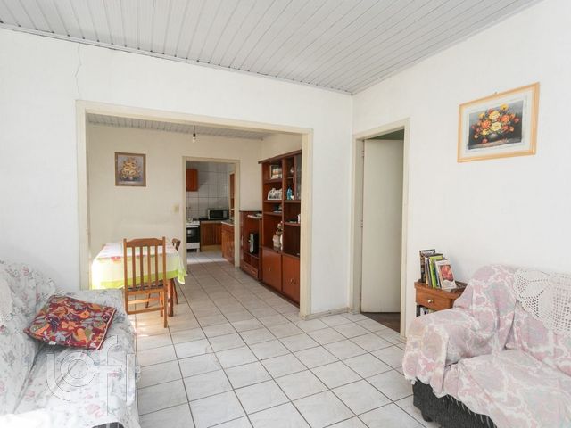 Casa com 107m², 2 dormitórios, 1 suíte, Vila Ipiranga em Porto Alegre