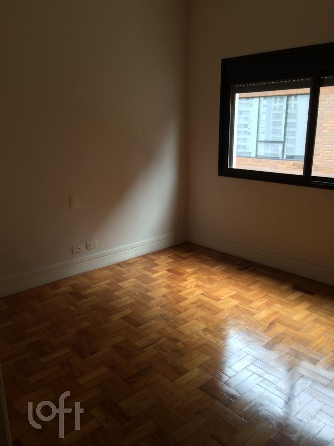 Apartamento à venda com 3 quartos, 200m² - Foto 7