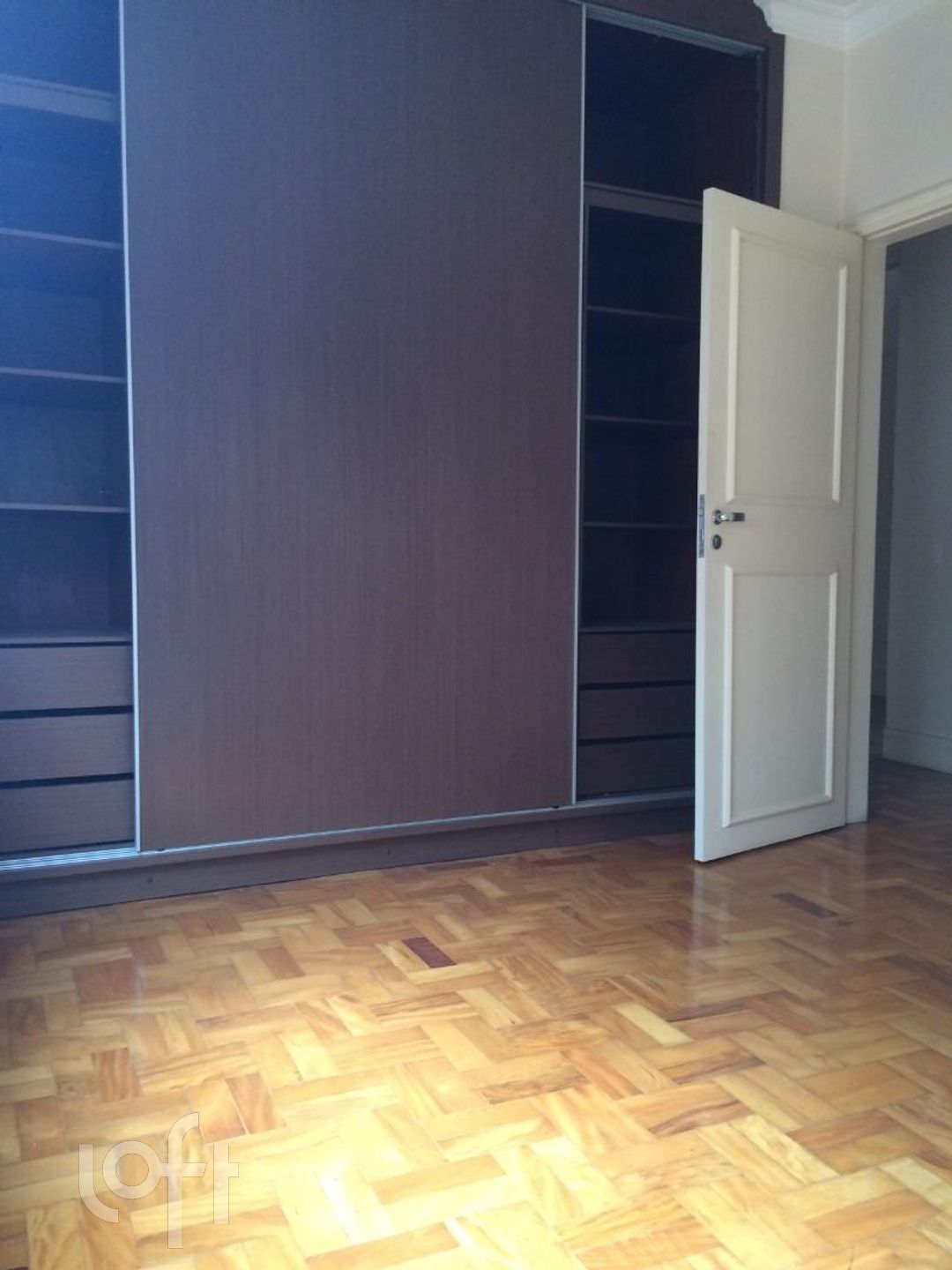 Apartamento à venda com 3 quartos, 200m² - Foto 5