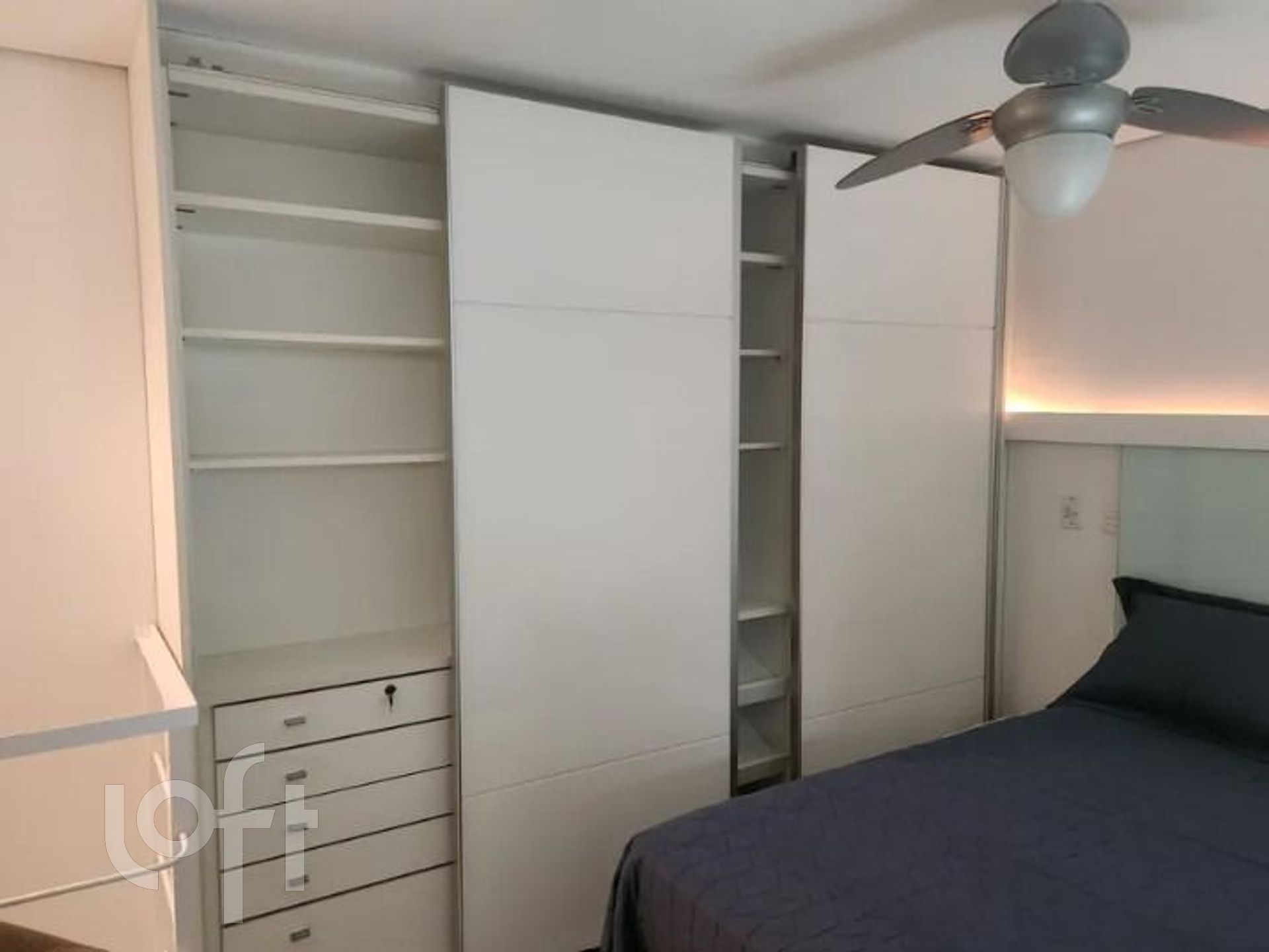 Apartamento à venda com 1 quarto, 43m² - Foto 3