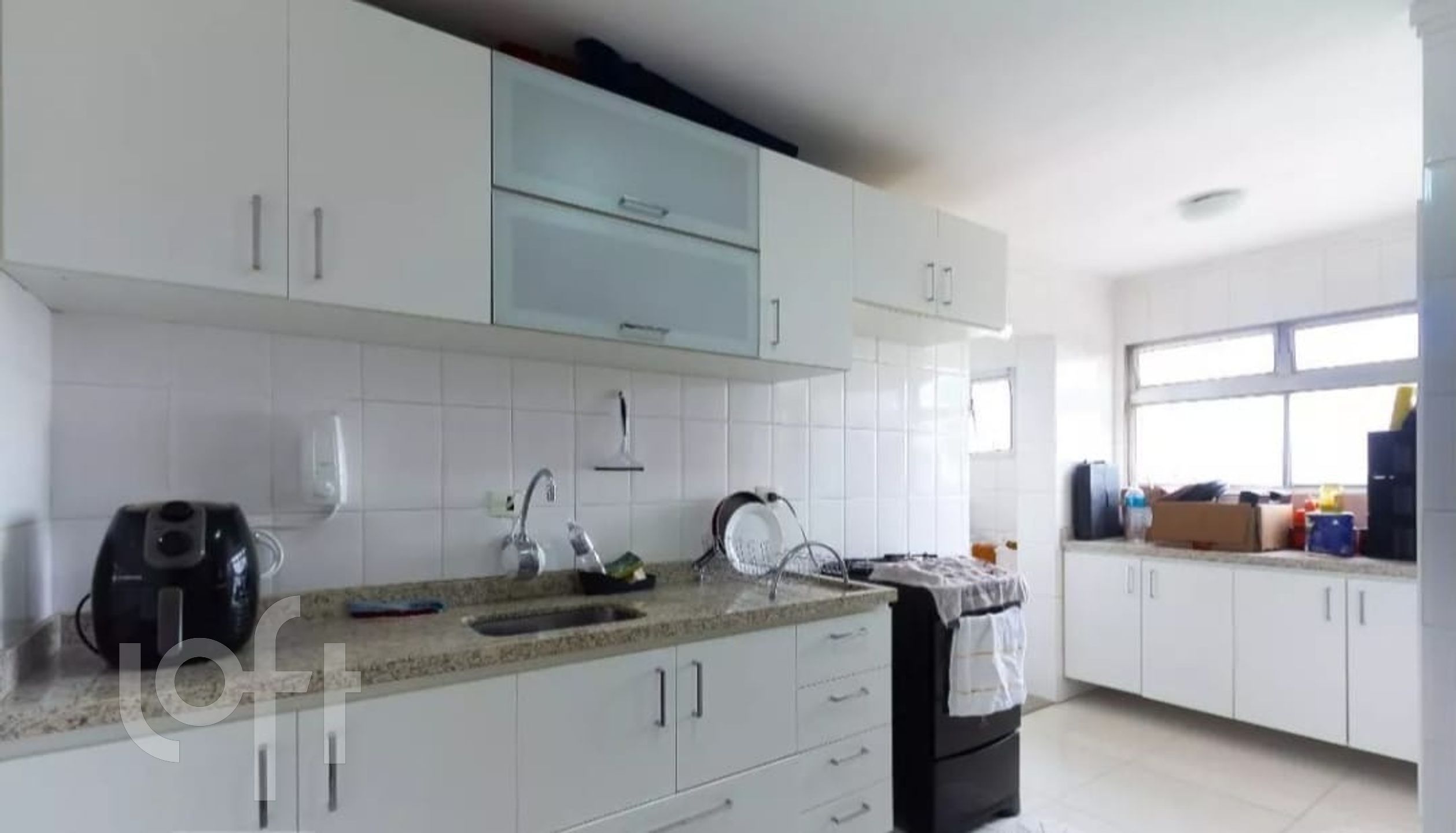 Apartamento à venda com 2 quartos, 70m² - Foto 8