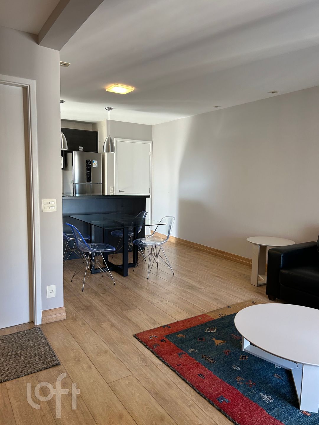 Apartamento à venda com 3 quartos, 77m² - Foto 4