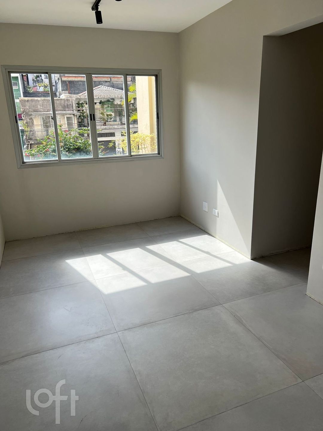 Apartamento à venda com 2 quartos, 50m² - Foto 1