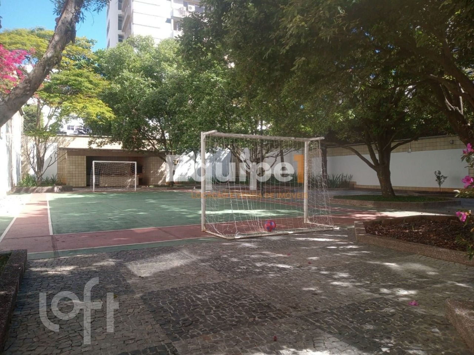 Apartamento à venda com 5 quartos, 350m² - Foto 3