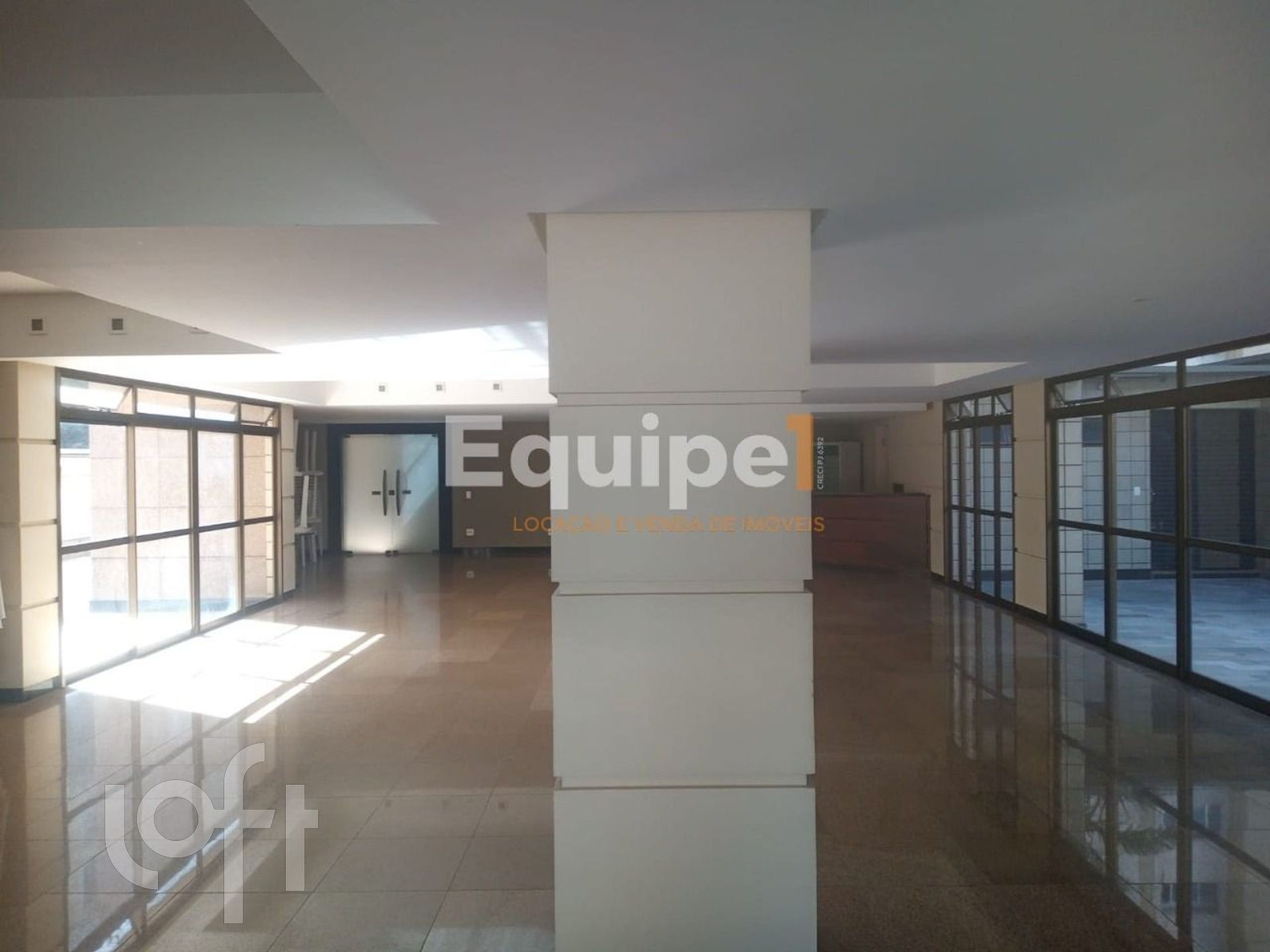 Apartamento à venda com 5 quartos, 350m² - Foto 2