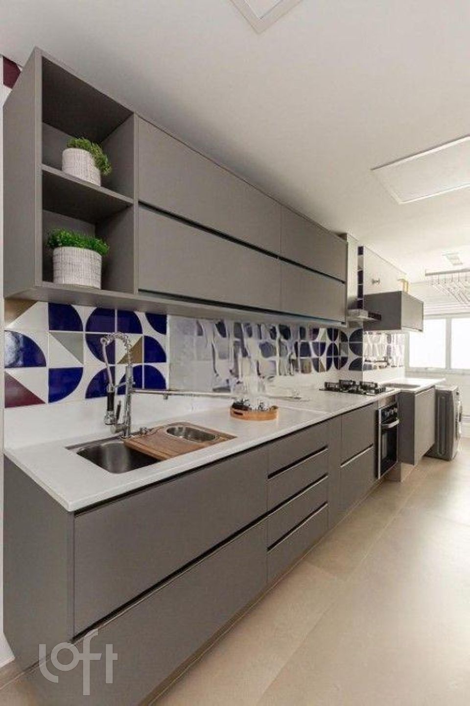 Apartamento à venda com 3 quartos, 110m² - Foto 3