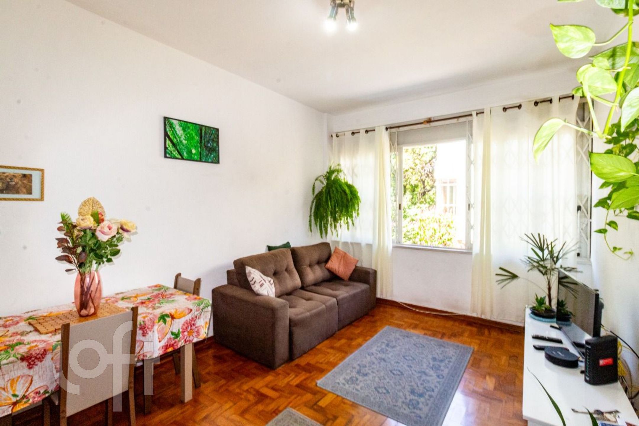 Apartamento à venda com 3 quartos, 92m² - Foto 1