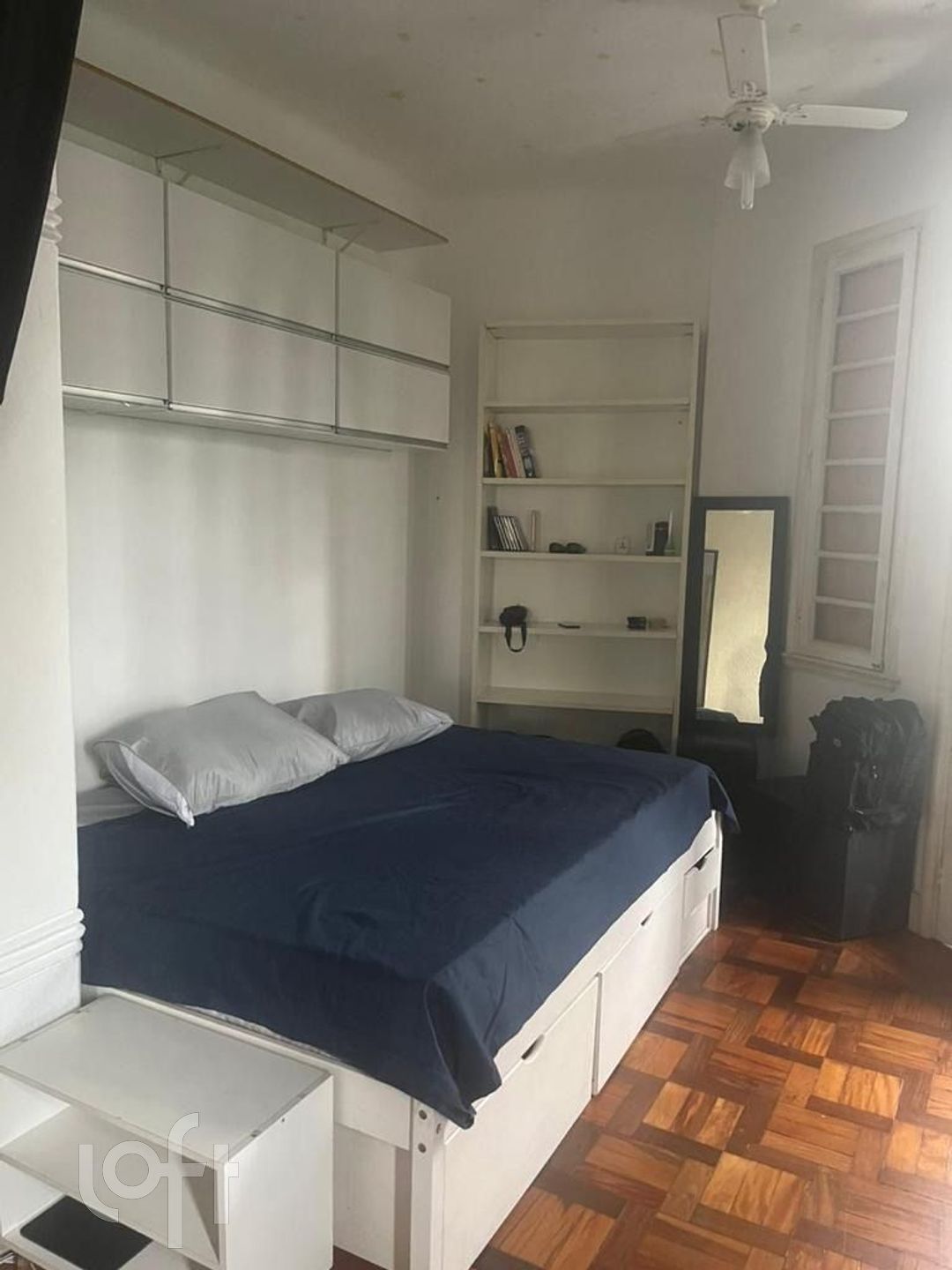 Apartamento à venda com 1 quarto, 47m² - Foto 2