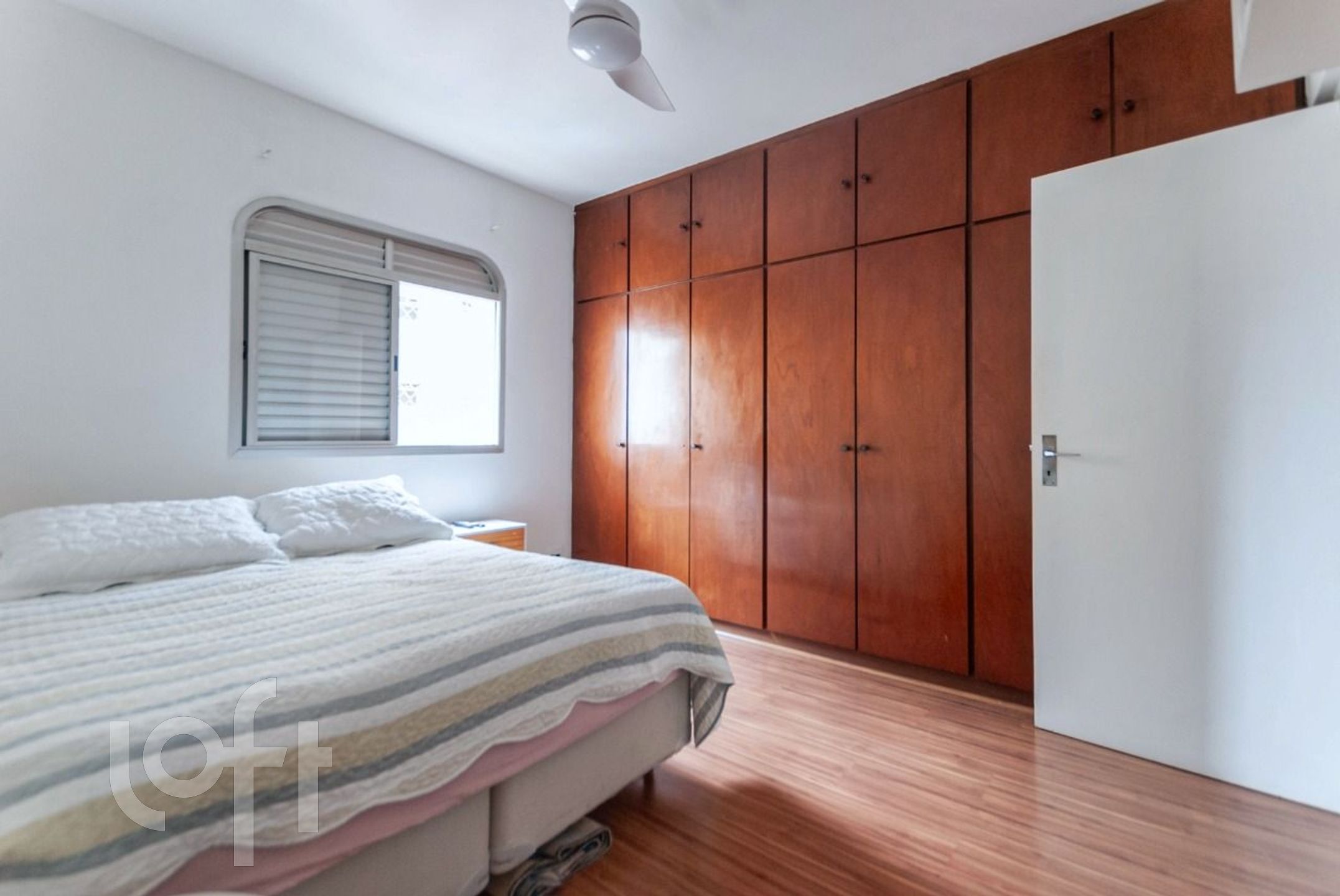 Apartamento à venda com 1 quarto, 98m² - Foto 23