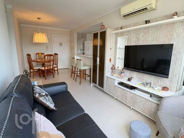 Apartamento com 68m², 2 dormitórios, 1 suíte, 1 vaga, Cristo Redentor em Porto Alegre