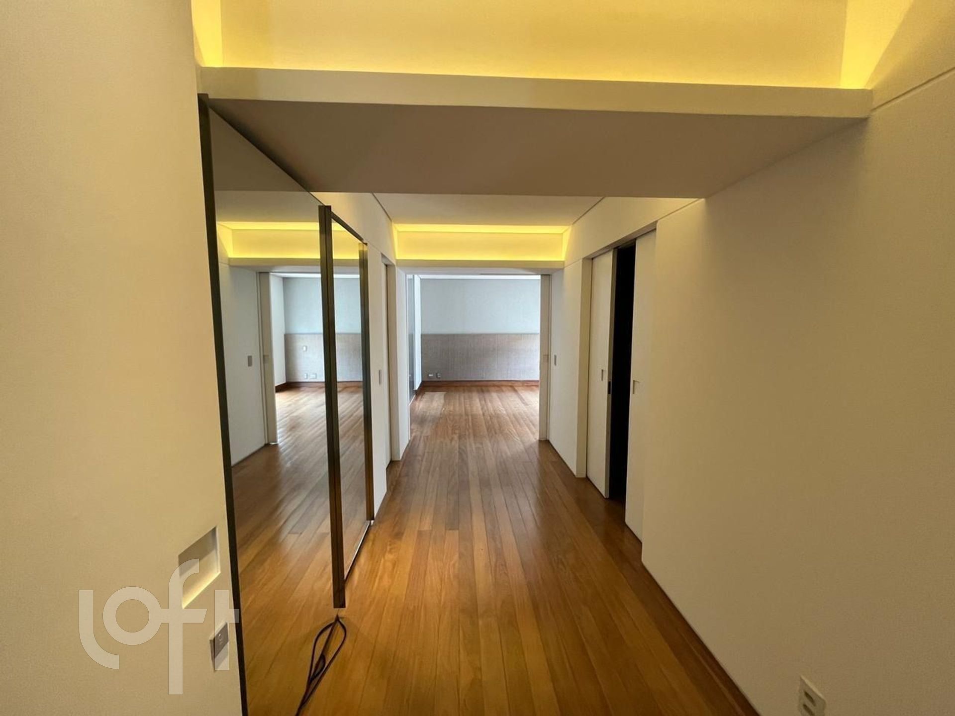 Apartamento à venda com 3 quartos, 419m² - Foto 6