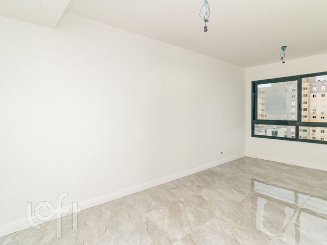 Apartamento com 57m², 2 dormitórios, 1 suíte, 1 vaga, Santana em Porto Alegre