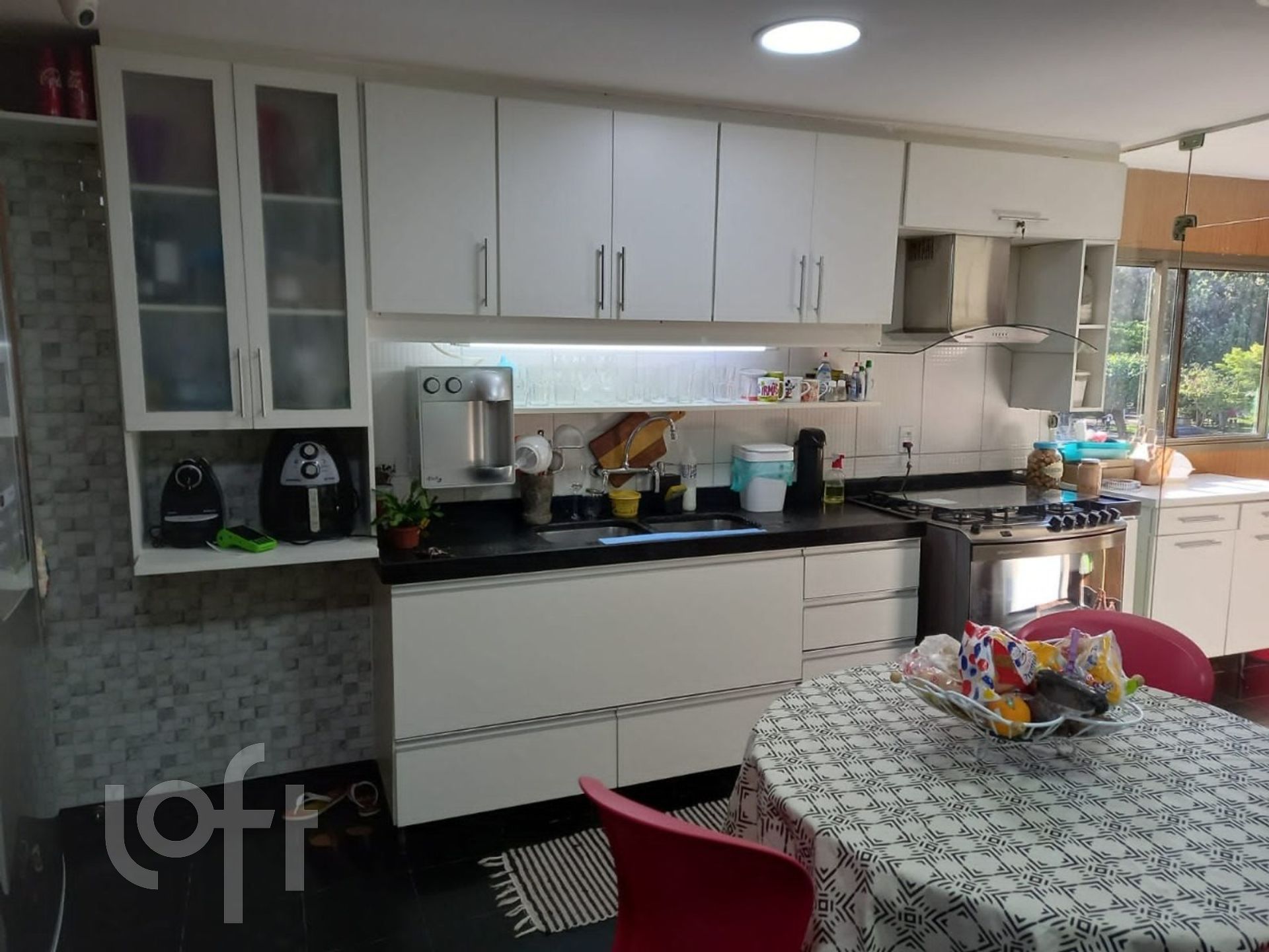 Apartamento à venda com 4 quartos, 180m² - Foto 18