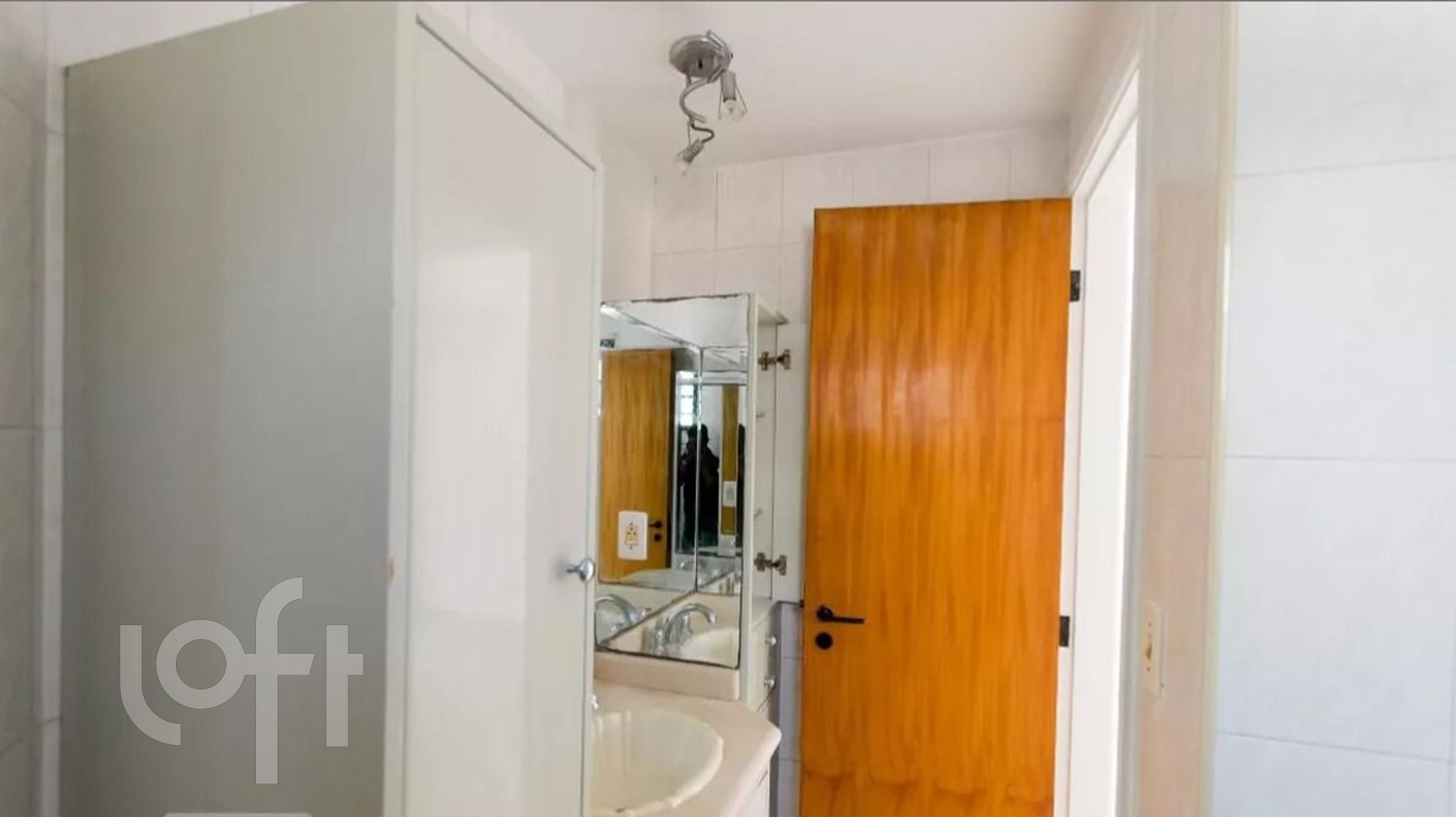 Apartamento à venda com 1 quarto, 40m² - Foto 9