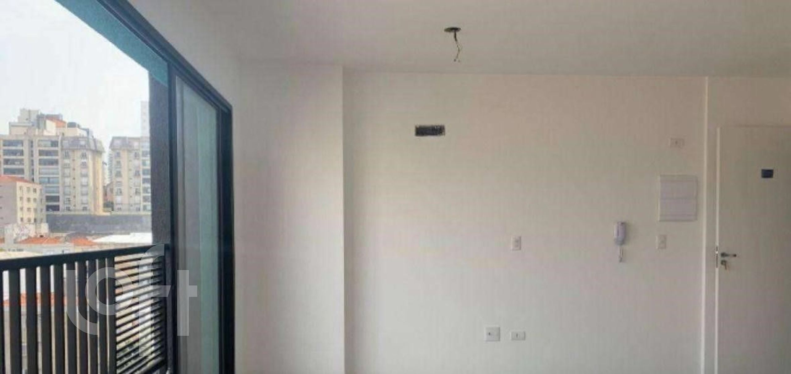 Apartamento à venda com 1 quarto, 28m² - Foto 3