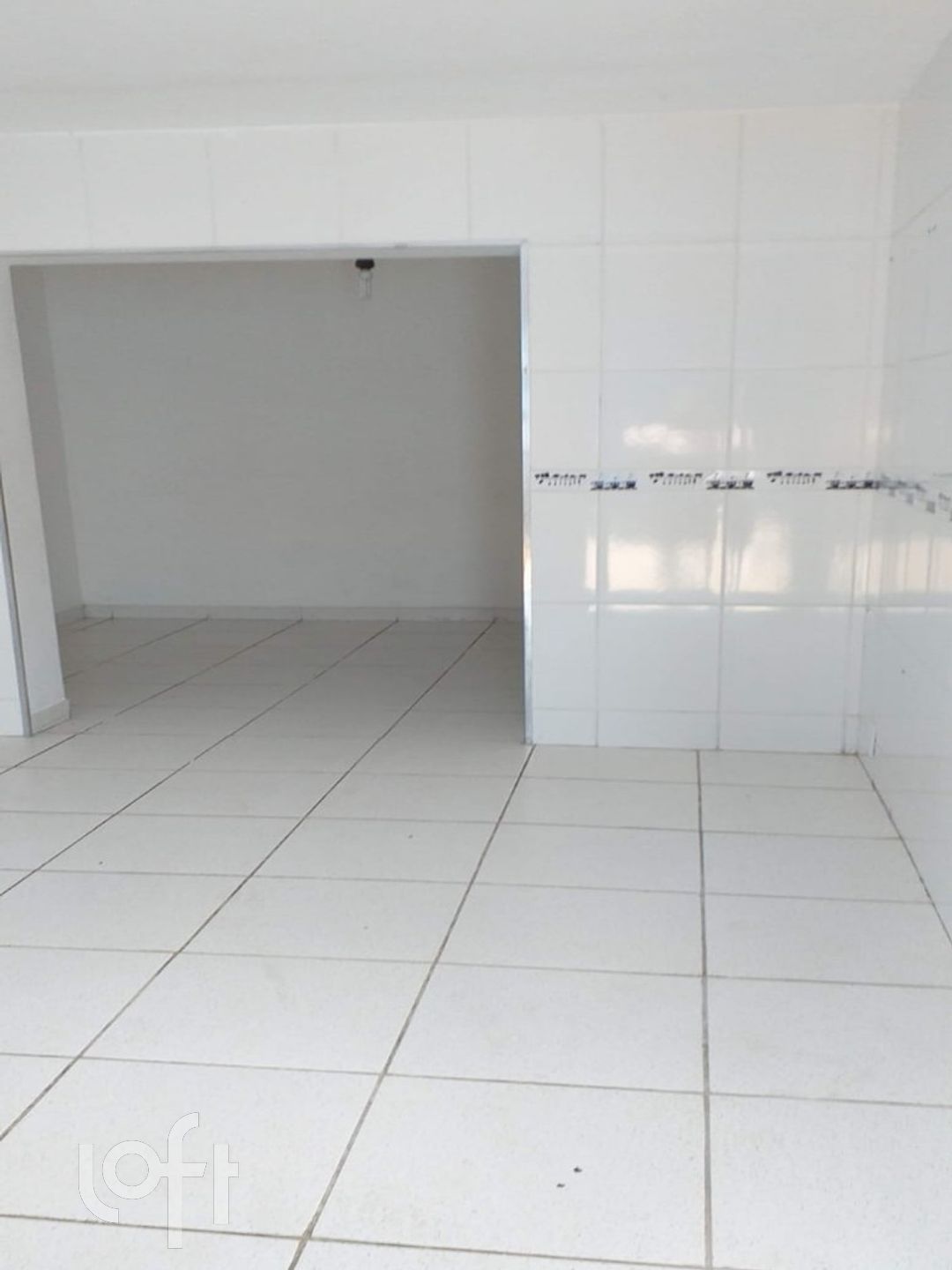 Casa à venda com 2 quartos, 90m² - Foto 12