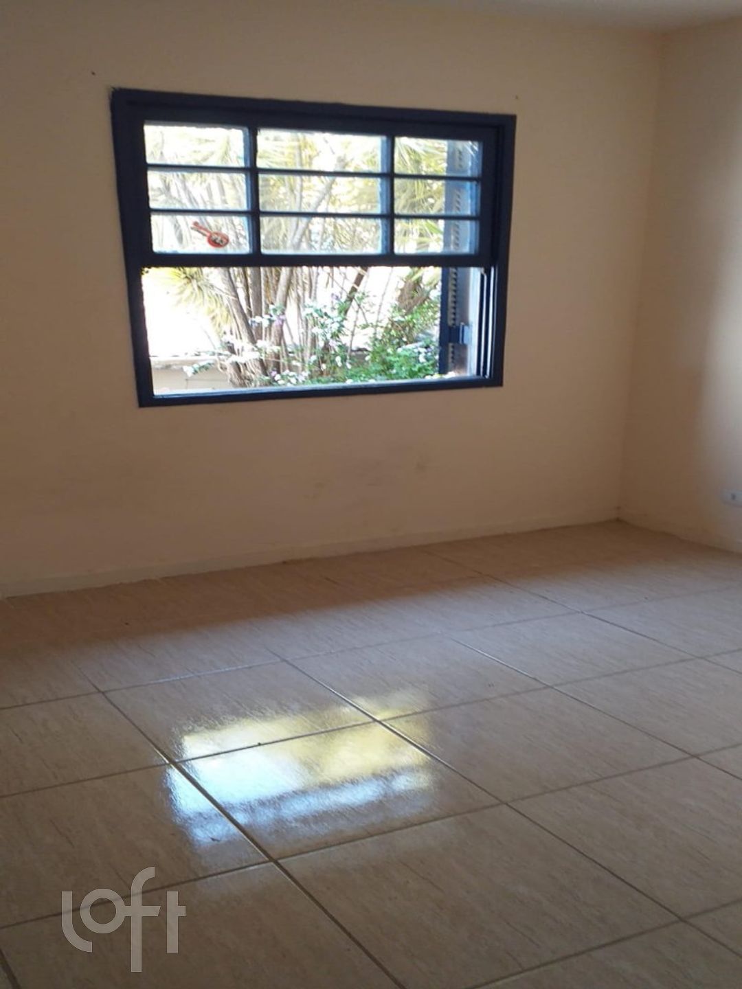 Casa à venda com 2 quartos, 90m² - Foto 1